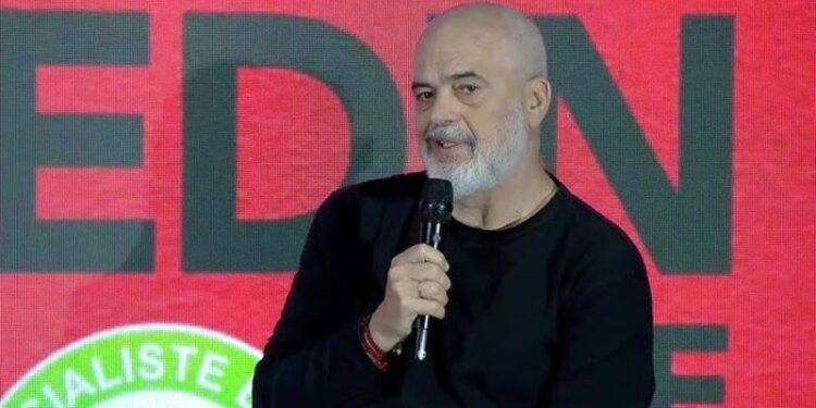 QSUT pa ilaçe, Rama ‘deliron’ me premtimet në Vlorë: Të huajt do vijnë të kurohen këtu