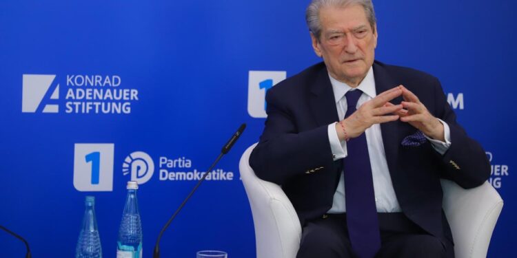 Programi për rendin dhe sigurinë/ Berisha: Rrogat do rriten në mënyrë progresive! Do shembim me shpejtësi narkoshtetin