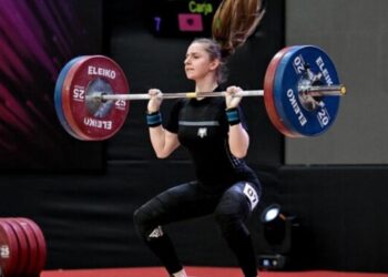 Historike/ Enkileda Carja shpallet KAMPIONE e trefishtë e botës