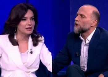 “Skënderbeu juaj…”, Spiropali i kthehet ashpër analistit: Mbaj vendin dhe fol si duhet