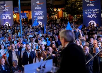 Berisha mbyll fushatën në Elbasan: Pas 2013 u larguan 45 për qind e shqiptarëve, Shqipëria u mbulua nga droga dhe krimi