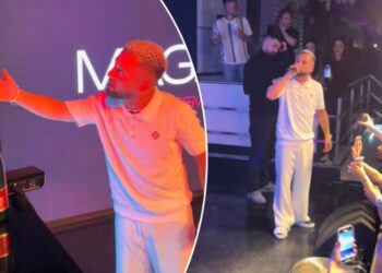 I vendosi këngën që nuk e këndon kurrë në koncert, Gjesti nervozohet me DJ-in në skenë