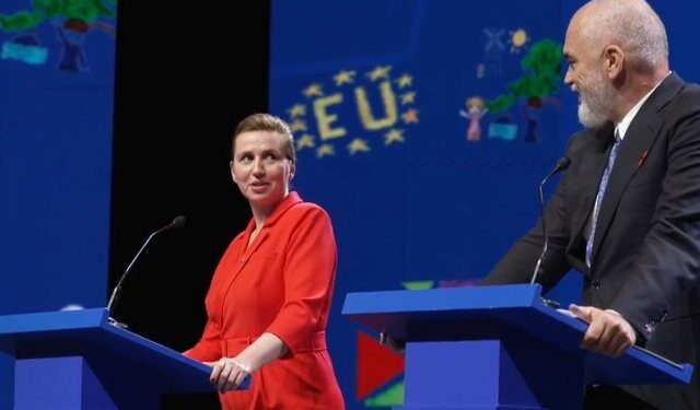 Gafë në konferencë/ Kryeministrja e Danimarkës nxjerr blof Ramën: Nuk jam …