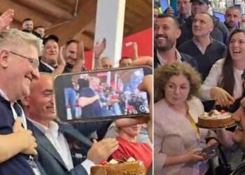 Agron Gjekmarkaj feston 51-vjetorin në mes të numërimit të votave