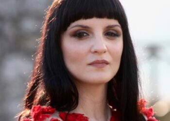 Përfaqësoi denjësisht Shqipërinë në Eurovizion! Pak nga JETA private e Beatriçes, njihuni me bashkëshortin muzikant