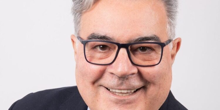 Abuzim sek*sual ndaj 4 grave! Arrestohet kryebashkiaku mjek (DETAJET)