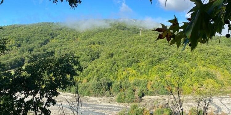 Kthjellime dhe temperatura të larta në këto qytete, parashikimi i MOTIT për sot