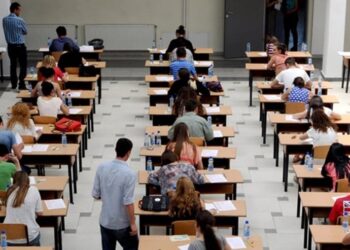 Sot provimi i dytë, 27 mijë maturantë testojnë njohuritë në Gjuhë Shqipe dhe Letërsi