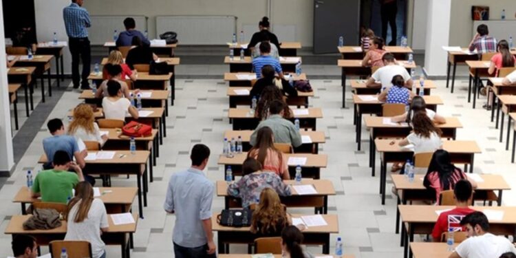 Sot provimi i dytë, 27 mijë maturantë testojnë njohuritë në Gjuhë Shqipe dhe Letërsi