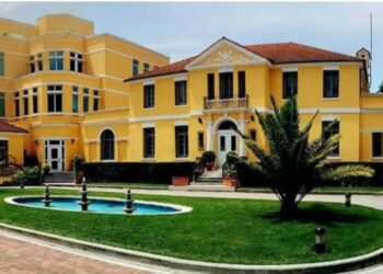 Ambasada e SHBA në Tiranë shpërndan mesazhin e Trump: Çdo hakmarrje nga Irani, do përballet me forcë të madhe!