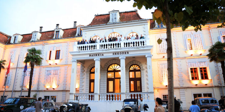 Urdhri i Ramës/ Dorëheqje masive në bashkitë Shkodër, Malësi e Madhe dhe Lushnje