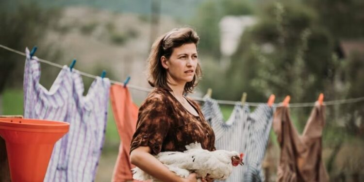 Presidenti i Malit të Zi kërkon të rishfaqet sërish filmi “Lejleku” në gjuhën shqipe