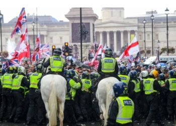 Londinezët në protestë kundër emigrantëve: Duam përsëri vendin tonë!