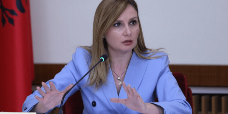 Jorida Tabaku: Nuk jam kandidate për Bashkinë e Tiranës!