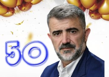 Eduart Ndocaj feston 50-vjetorin e lindjes mes miqve dhe atmosferës festive