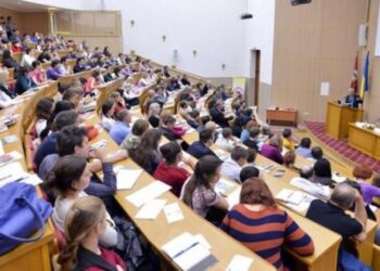 Nis sot zyrtarisht viti i ri akademik 2025-2026 në të gjitha universitetet në vend