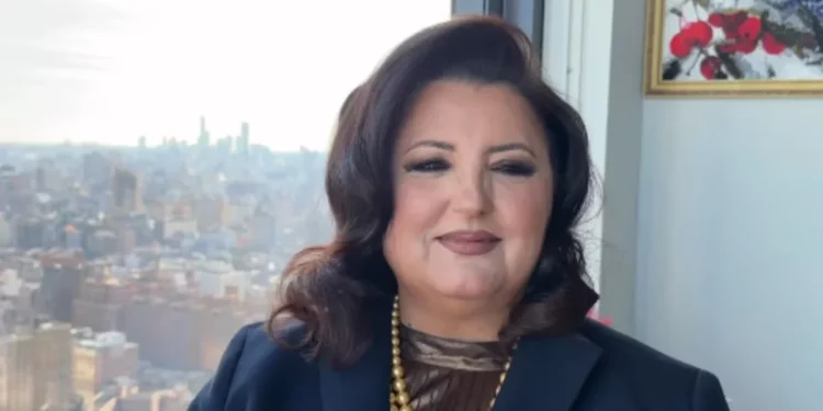 Mori titullin ‘Qytetare Nderi’ e Kavajës, reagon Parashqevi Simaku: Guri i rëndë në vend të vet