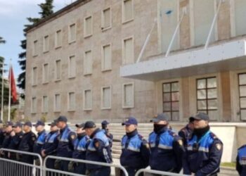 Protesta e PD-së para Kryeministrisë, ja rrugët që do të bllokohen