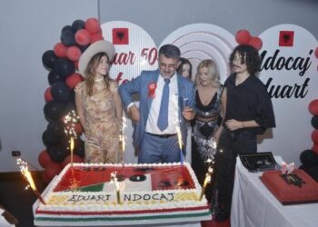 Eduart Ndocaj feston 20-vjetorin e djalit Kevin, mesazh prekës dhe plot krenari prindërore