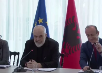 “S’ka lënë gjë pa më thënë në Parlament, tani të shohim ç’do bëjë”, Rama prezanton Dashnor Sulën si Kryeinspektor të Përgjithshëm