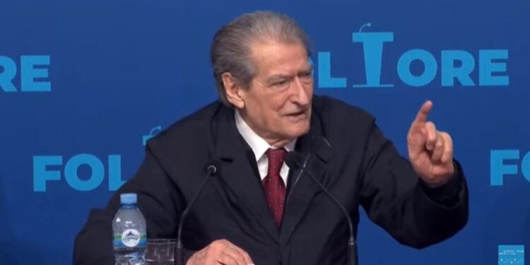 “Rama nuk shpëton dot, as me ligj dhe as pa ligj”- Berisha nga Kruja: Po mban shqiptarët peng prej 3 muajsh, për të…