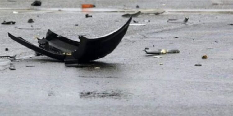 Aksident i trefishtë në aksin Thumanë-Fushë Krujë/ Të plagosurit dërgohen te Spitali i Traumës