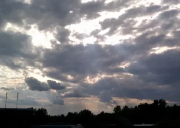 Kushte atmosferike të paqëndrueshme, parashikimi i motit për këtë të martë