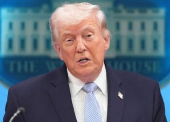 Trump bën “paqe” me NATO-n: Aleatët do të na ndihmojnë në pastrimin e Ngushticës së Hormuzit