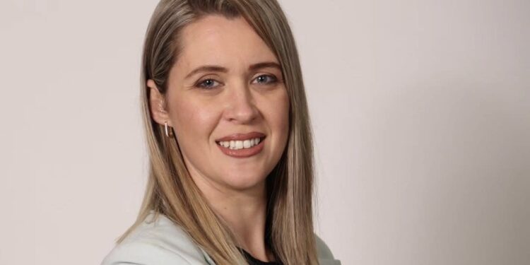 Nga Denada Isa: Vinjola Rota, liderja frymëzuese që kthen arsimin në forcë, besim dhe zhvillim njerëzor