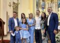 Kur besimi flet shqip: momentet prekëse nga pagëzimi i nipit të Eduart Ndocajt në Milano