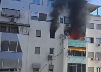 “Zbardhet e vërteta e zjarrit në Komunën e Parisit: Jo skenarët e mediave, por një incident aksidental – fqinjët dalin në mbrojtje të vajzave”