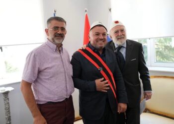 Puka nderon Renato Farinën, Eduart Ndocaj: “Ky titull i takon një miku të madh të Shqipërisë!”